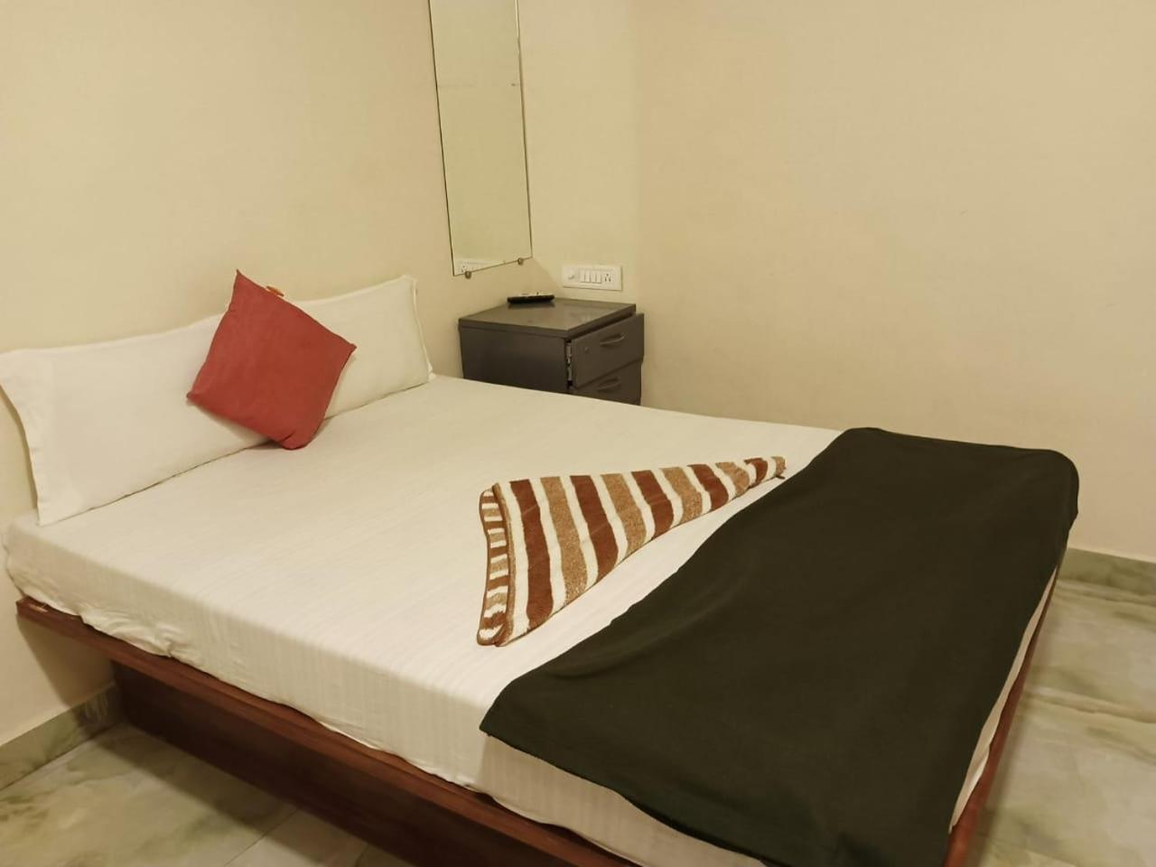 New Hotel Tara By Glitz Hotels - Mumbai — Photos 1