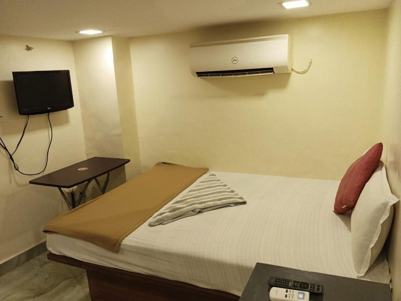 New Hotel Tara By Glitz Hotels - Mumbai, Mumbai